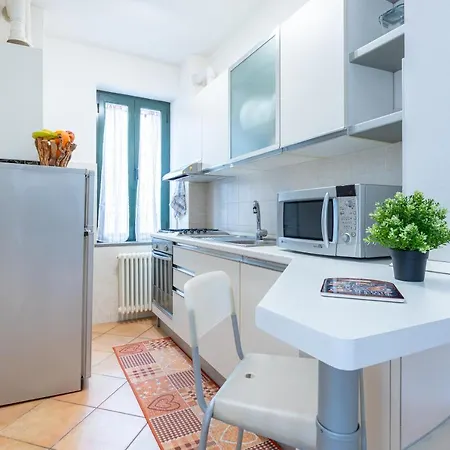 Campus Universitario Little House Apartment Parma